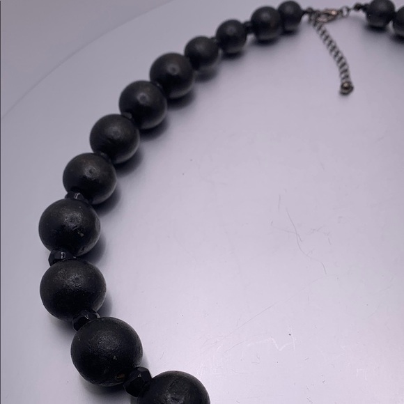 NWT Stephan & Co. Graduated Black Wood Beaded Necklace 20-22” Adjustable Chunky - Picture 4 of 6